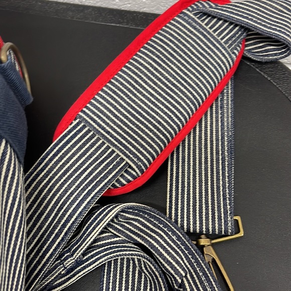 Paul Frank Large Nautical Weekender W/ Removeable Shoulder Strap Red/White/Blue - Picture 5 of 8